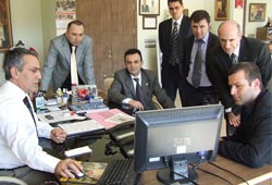 Asansör hassas konu