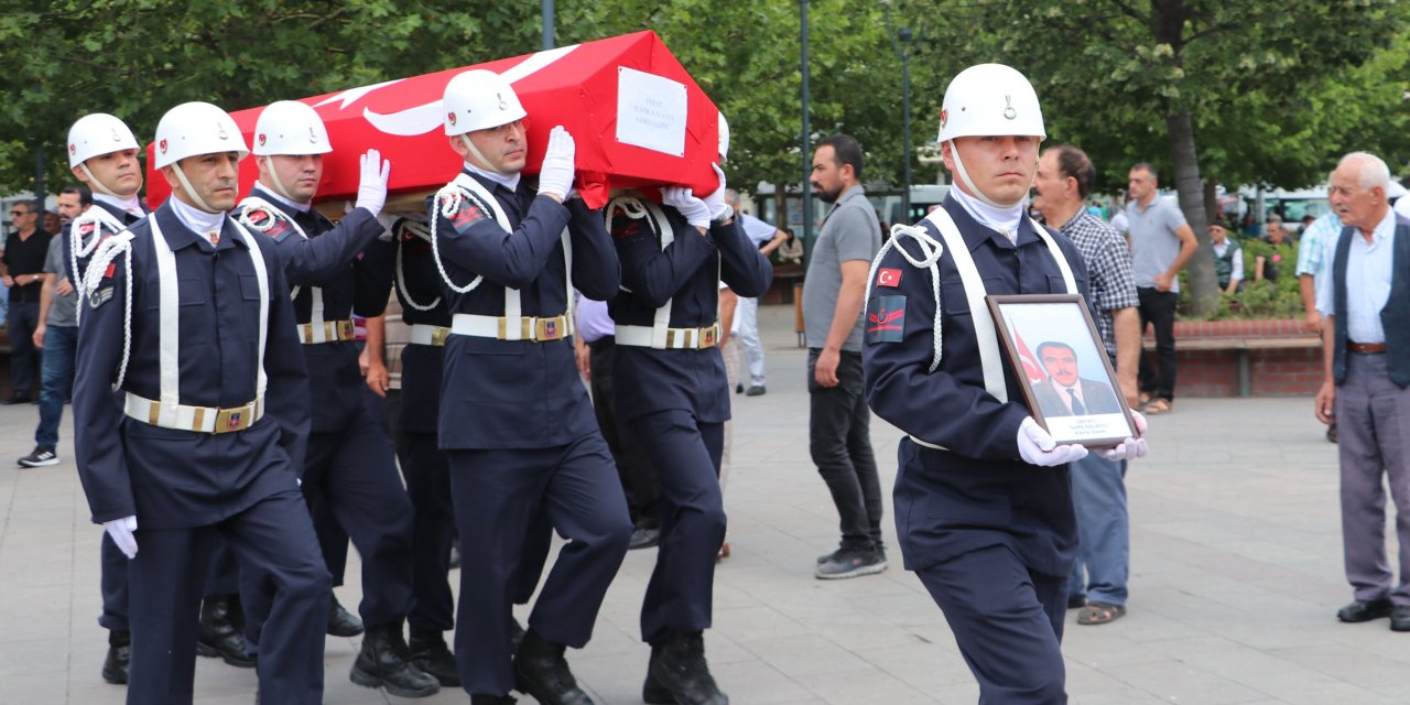 Kıbrıs gazisi Kalaycı'nın cenazesi toprağa verildi