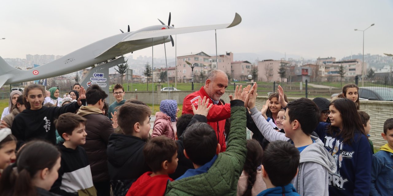 Akıncı TİHA öğrencilerimize ilham oluyor