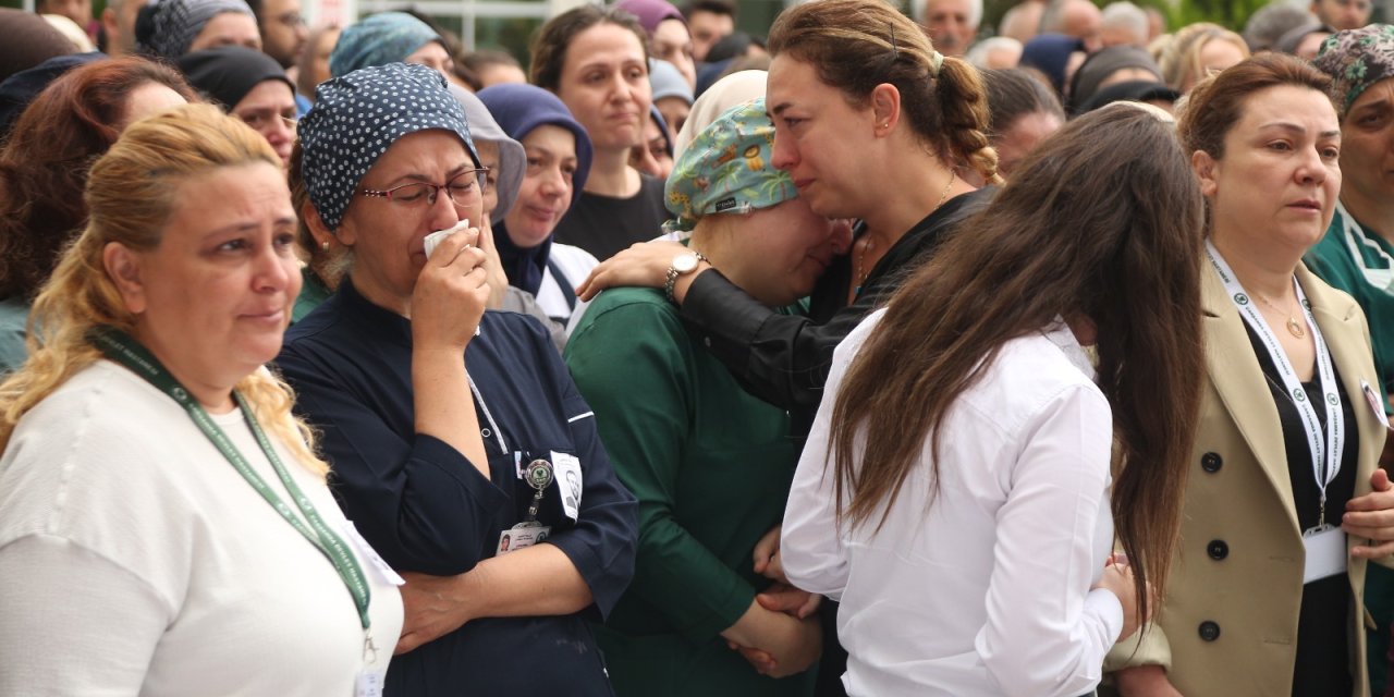 29 yaşındaki hemşire için tören düzenlendi