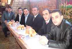 Başkanlardan yerel seçim atağı