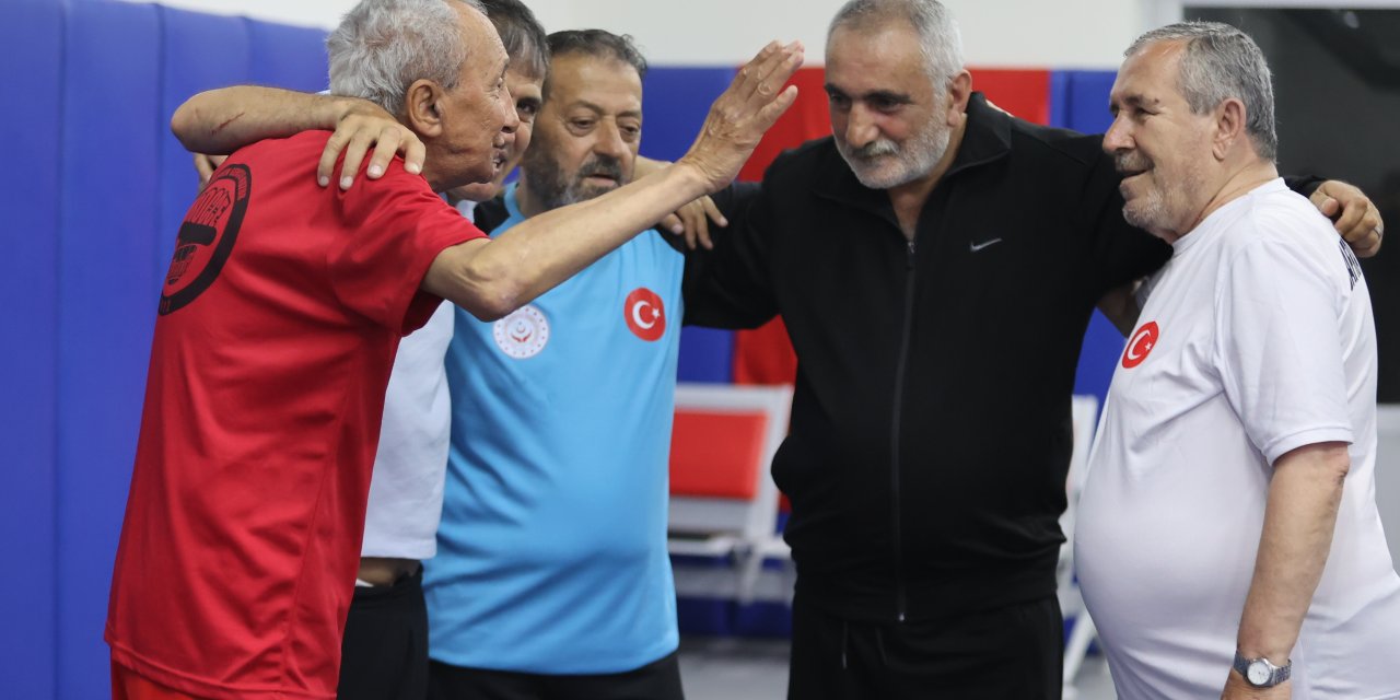 Bocce takımı "Şahin Amca"ya emanet