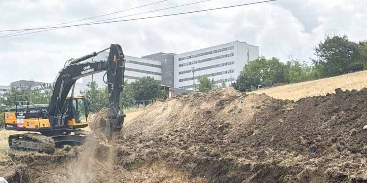 Yol çalışmaları devam ediyor