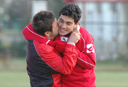 Murat'ı çok seviyor