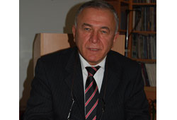 Kamu'da diş hekimi sayısı yetersiz