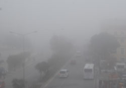 Sis trafiği felç etti