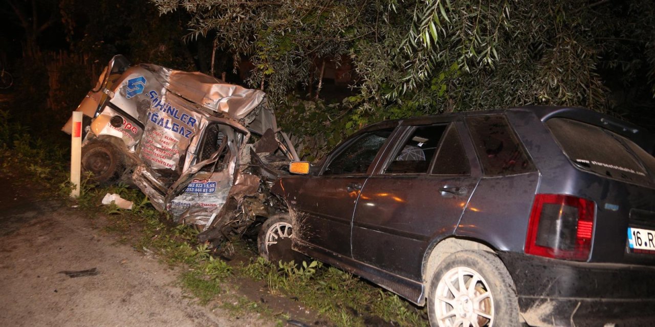 Trafik kazasında 1 kişi öldü 7 kişi yaralandı