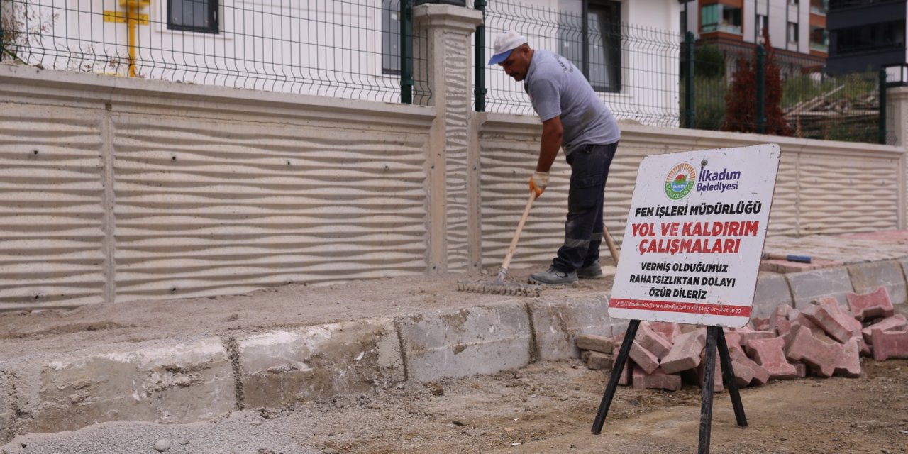 İlkadım’da kaldırım çalışmaları sürüyor