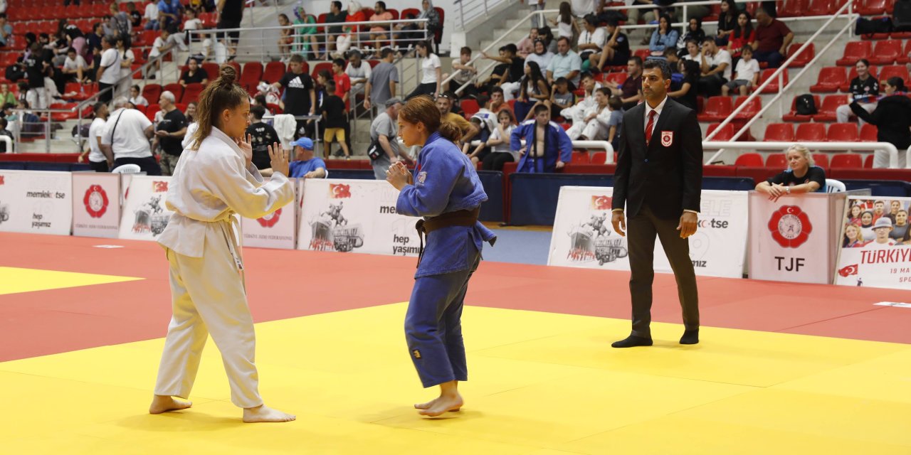 Samsun'da 20. Karadeniz Judo Turnuvası sona erdi