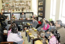 Miniklerden Tok'a ziyaret