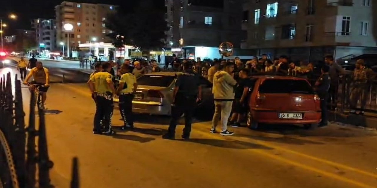 Zincirleme kazada 4 kişi yaralandı