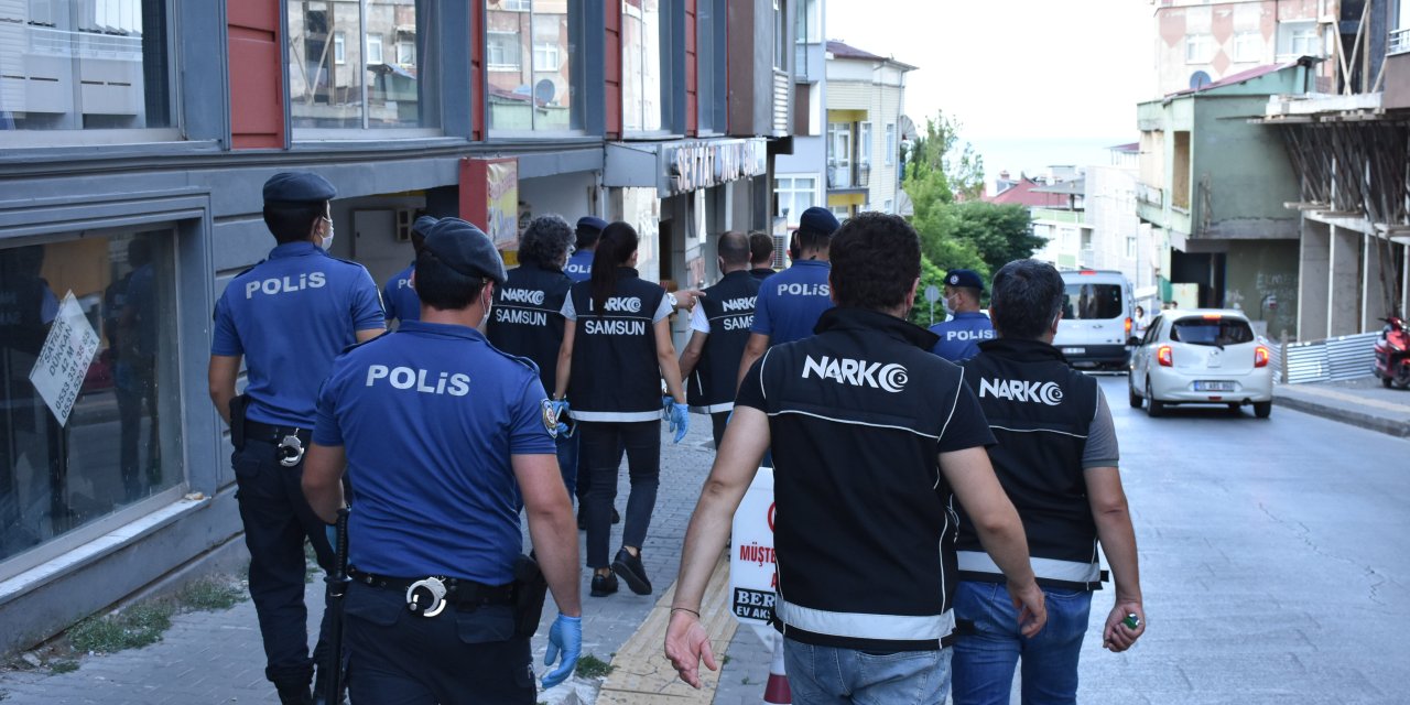 Samsun'da uyuşturucu operasyonunda 5 kişi gözaltına alındı