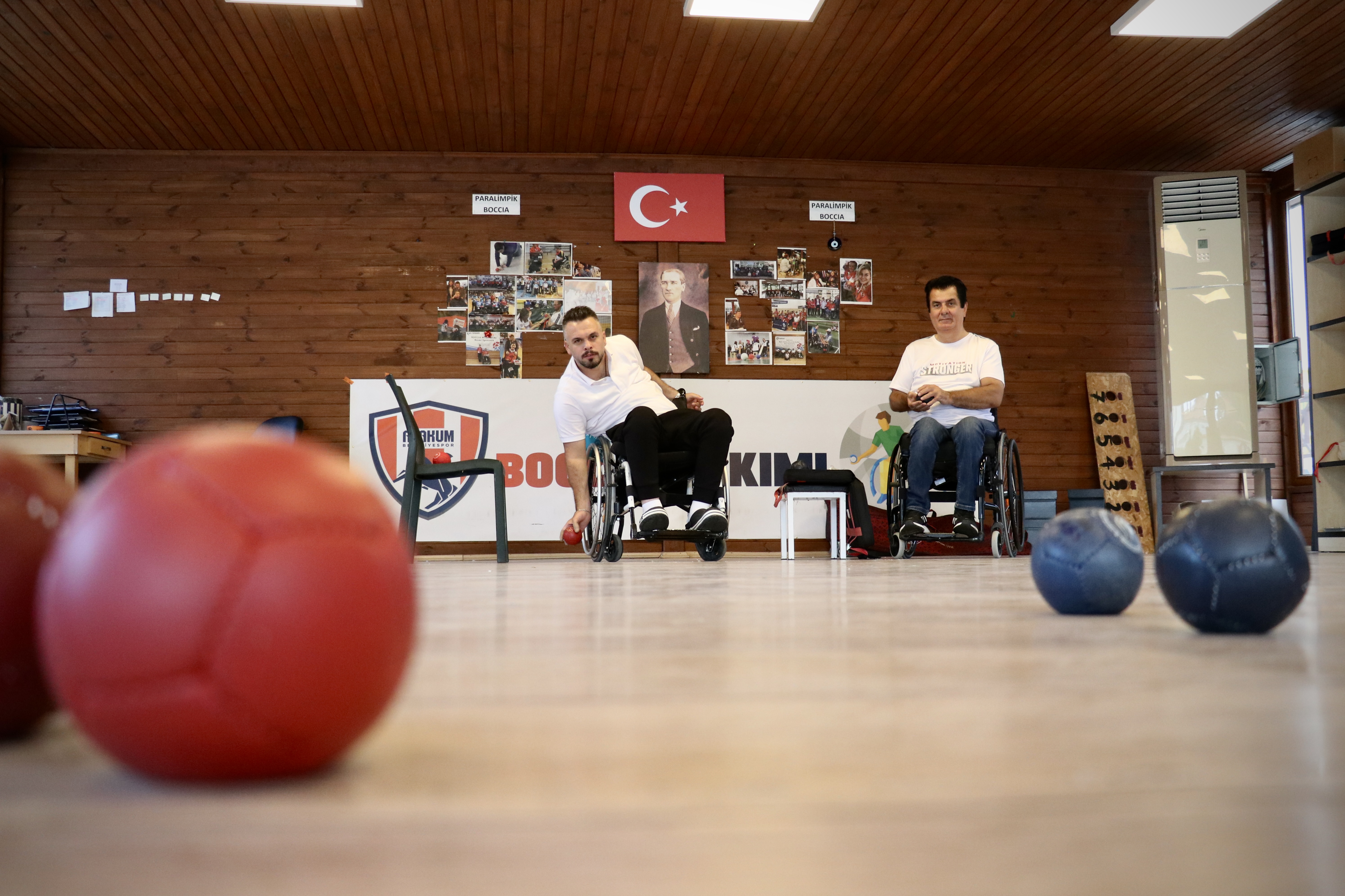 "İnsanı yaşatan hayaldir"