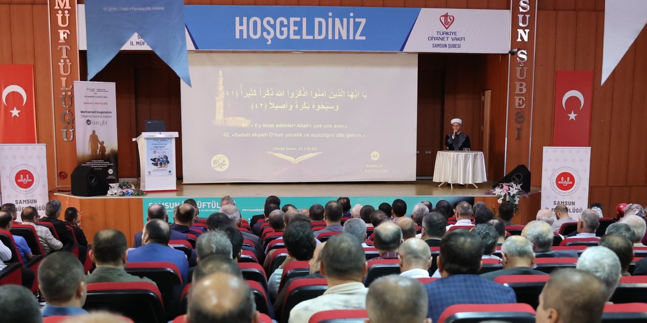 Samsun'da konferans düzenlendi