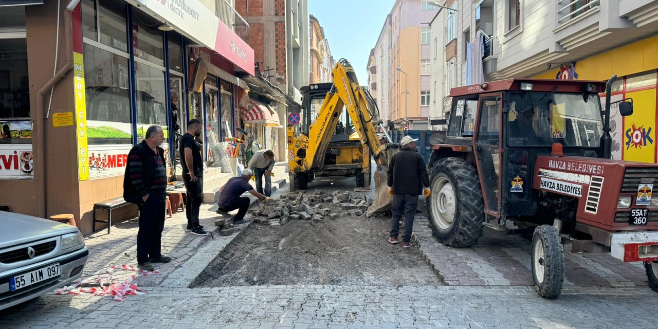 Yol çalışmaları devam ediyor