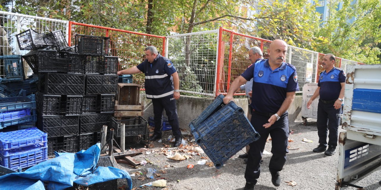 Zabıta ekiplerinden pazar yerlerine özel çalışma