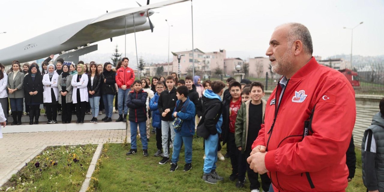 Avrupalı öğrenciler Canik Özdemir Bayraktar Keşif Kampüsü'ne hayran kaldı