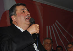 CHPden gövde gösterisi