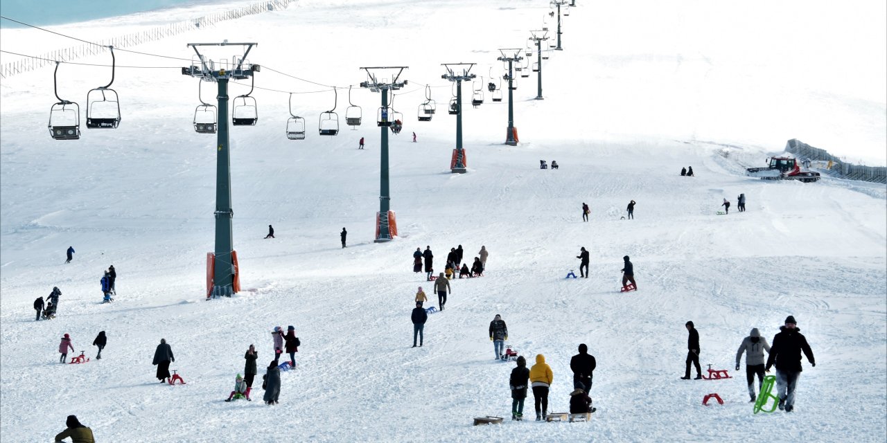 Akdağ Kayak Merkezi yeni sezona hazır