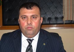 Hedef 50 sandalye