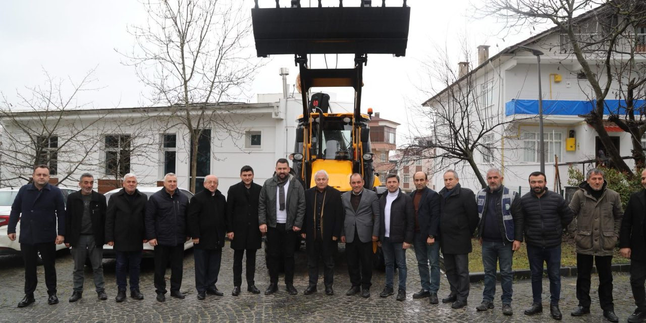 Kavak Belediyesi iş makinesi satın aldı