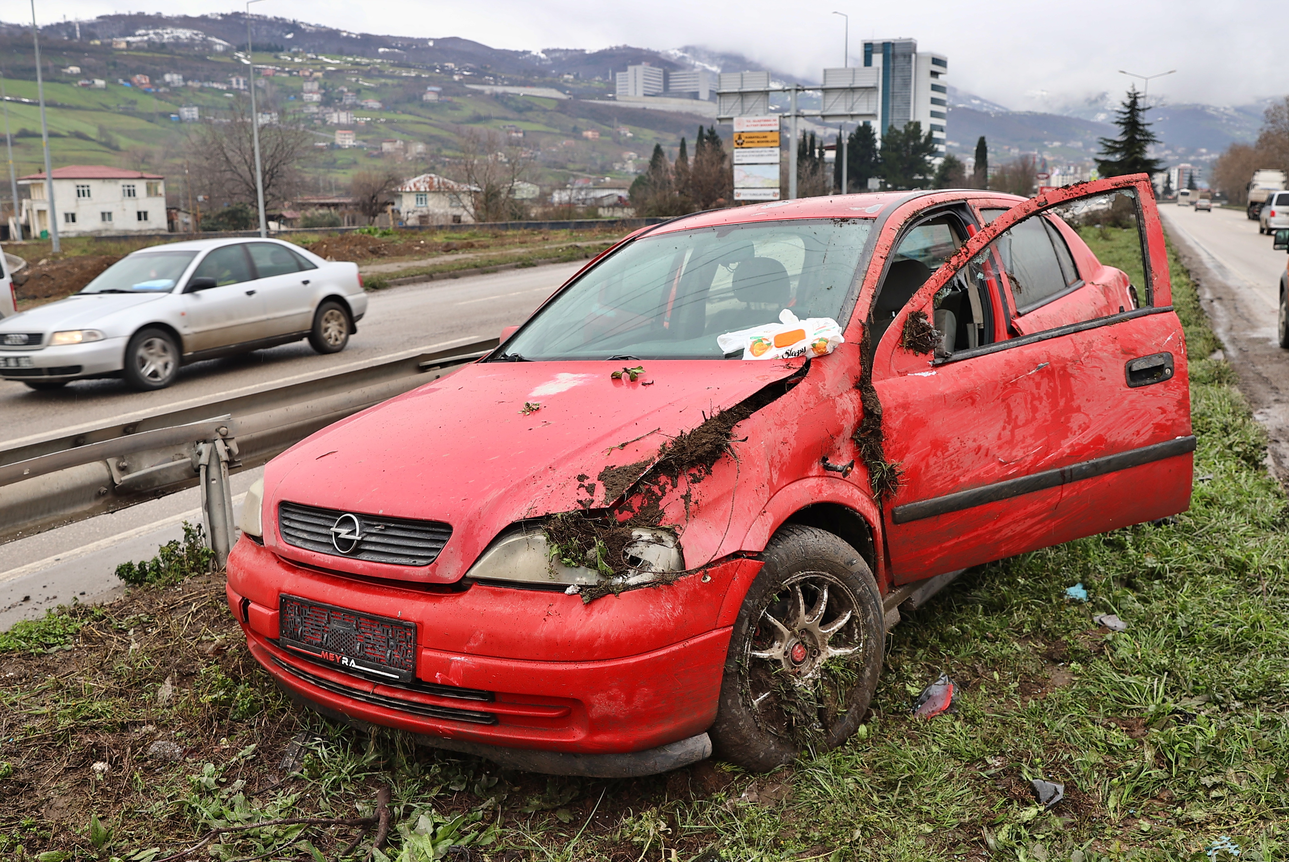 Trafik kazasında 11 araç hasar gördü