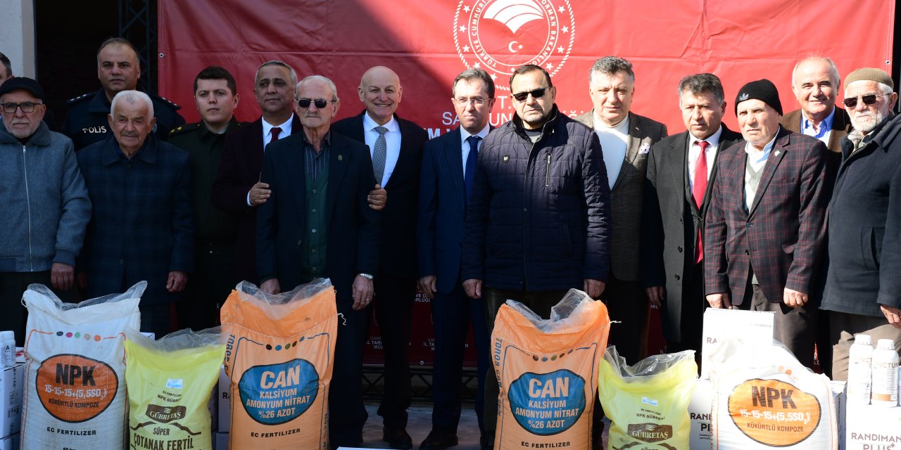 Vefa Projesi kapsamında ilaç ve gübre dağıtımı yapıldı