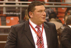 Tayıncı'ya şok ceza