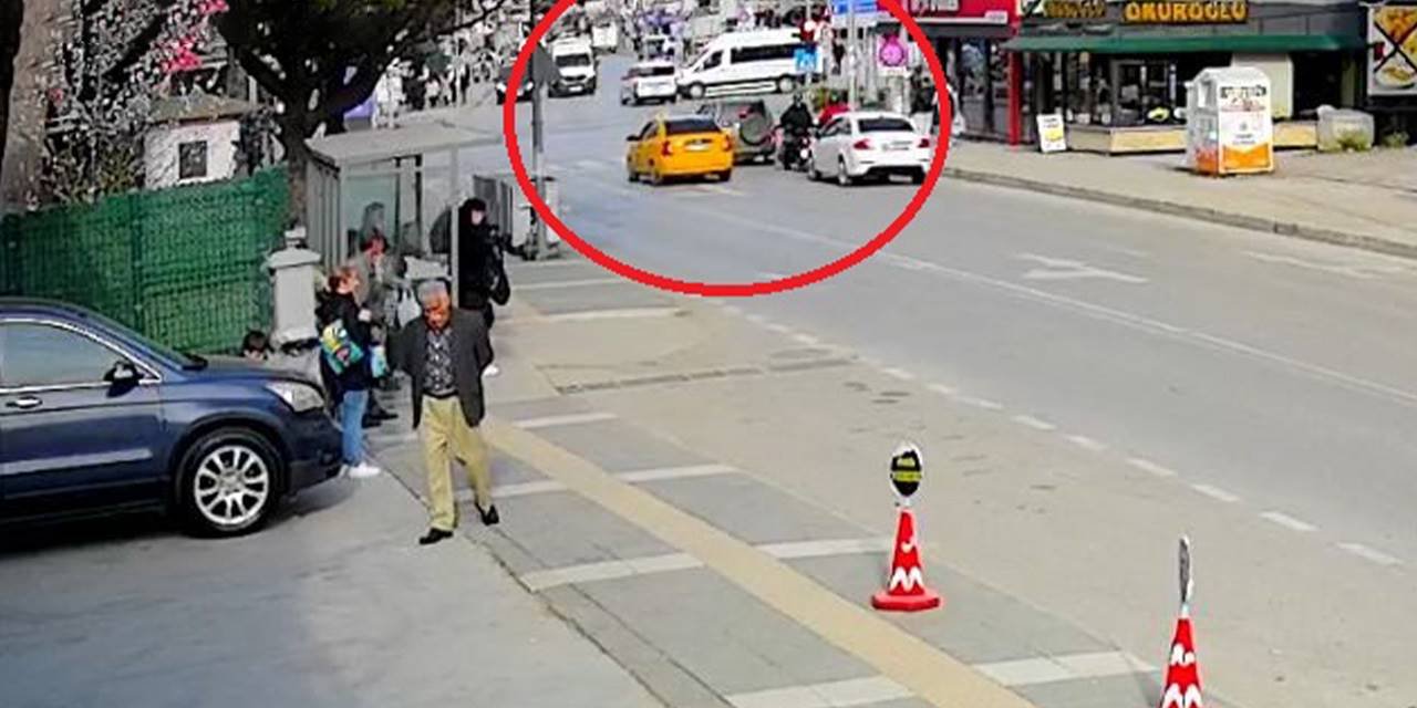 İhbara giden polis otosu minibüsle çarpıştı