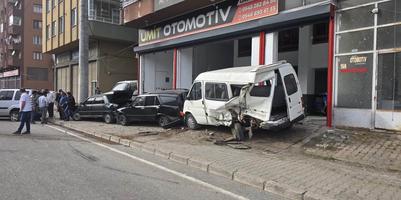 Trafik kazasında 2 kişi yaralandı