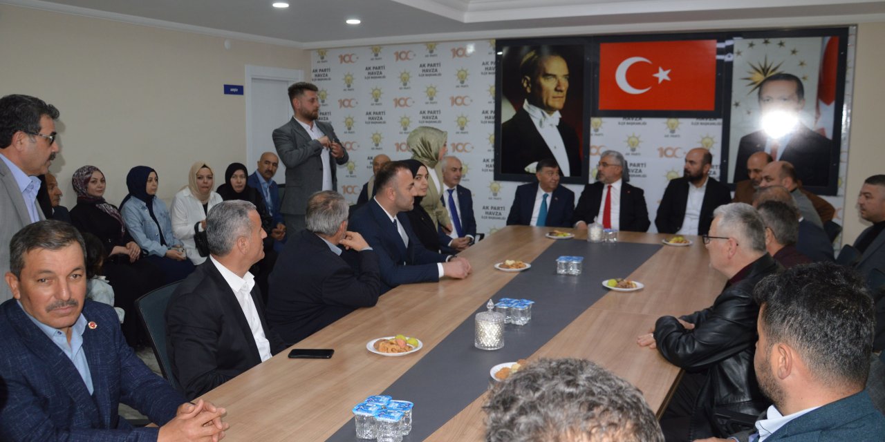 İlçe başkanlığında bayramlaşma programı