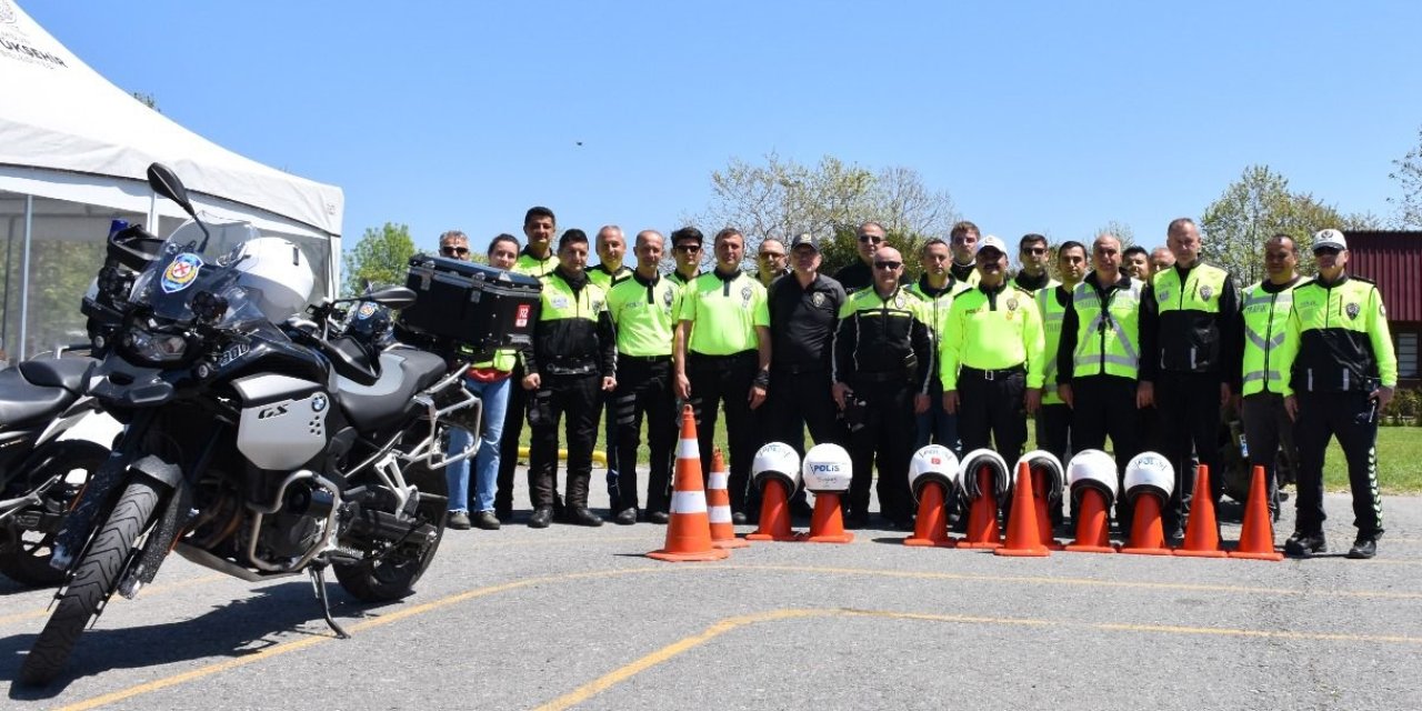Motosikletli şahin kursunu denetledi
