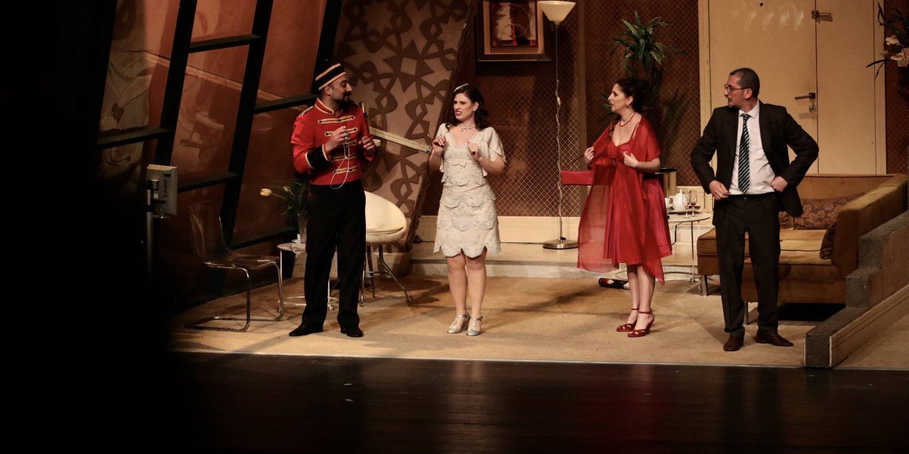 SAMDOB "Bir Tenor Aranıyor" müzikalini sahneledi
