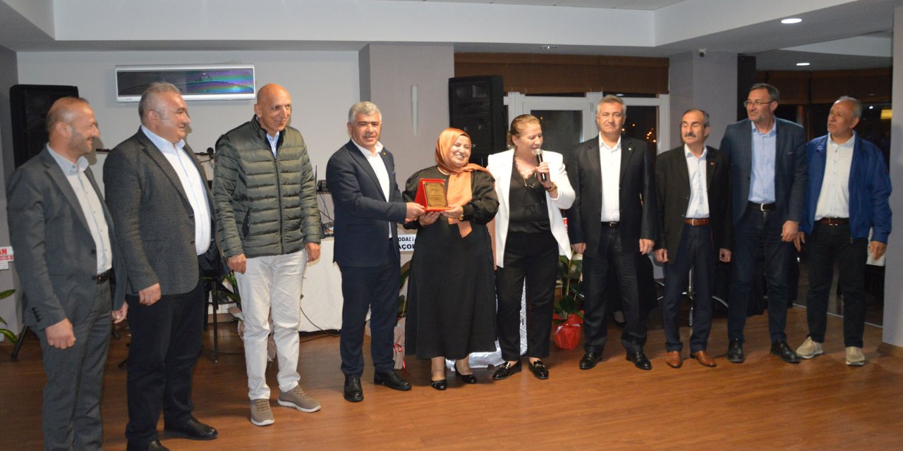STK'lardan Anneler Günü programı