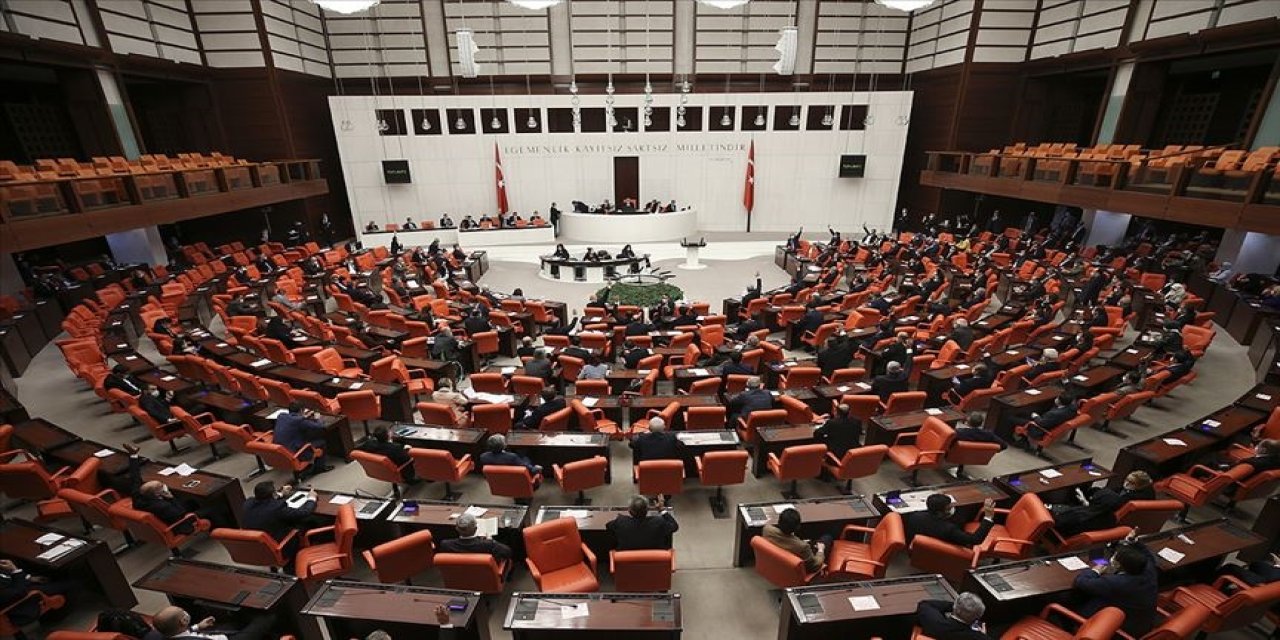 HÜDA PAR'dan ailenin korunması için kanun teklifi!