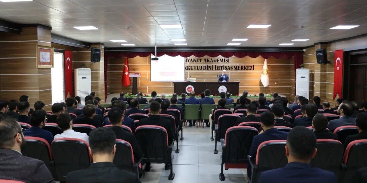 İl Müftüsü Çakır'dan kursiyerlere ziyaret