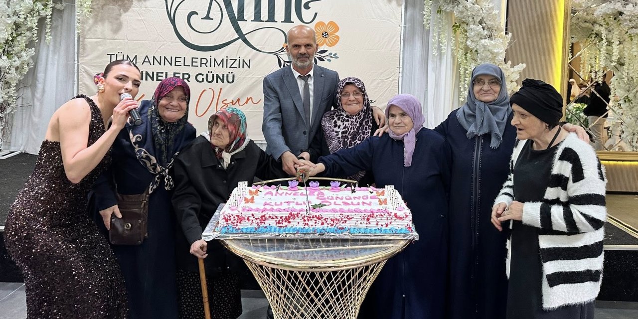 Anneler Günü kapsamında eğlence düzenlendi