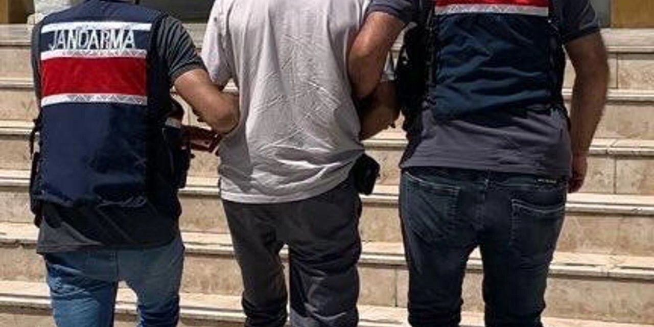 Evinde uyuşturucu imal eden zanlı yakalandı