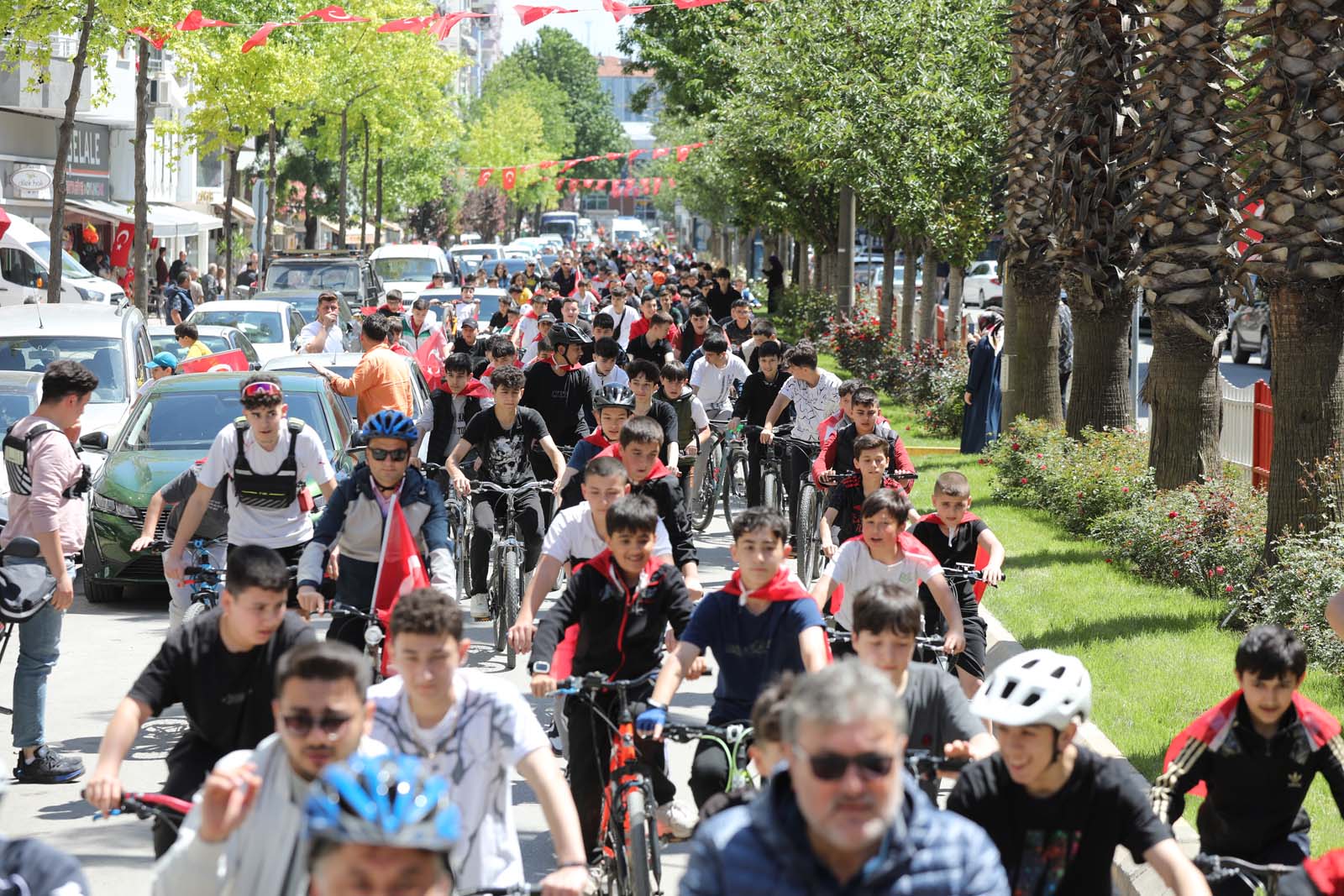 Bafra'da "19 Mayıs Bisiklet Turu" Düzenlendi