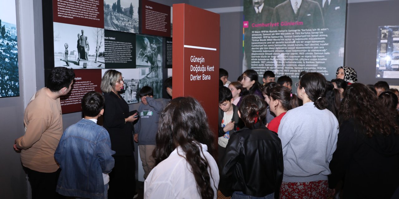 Kırsal mahalledeki çocuklar müzeleri gezdi
