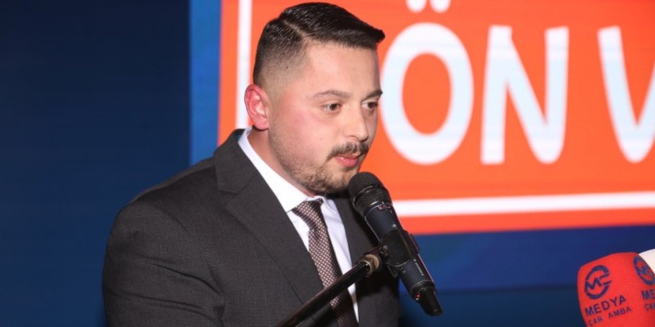 AK Parti Çarşamba'da "Yunus Emre Atsan" istifa etti