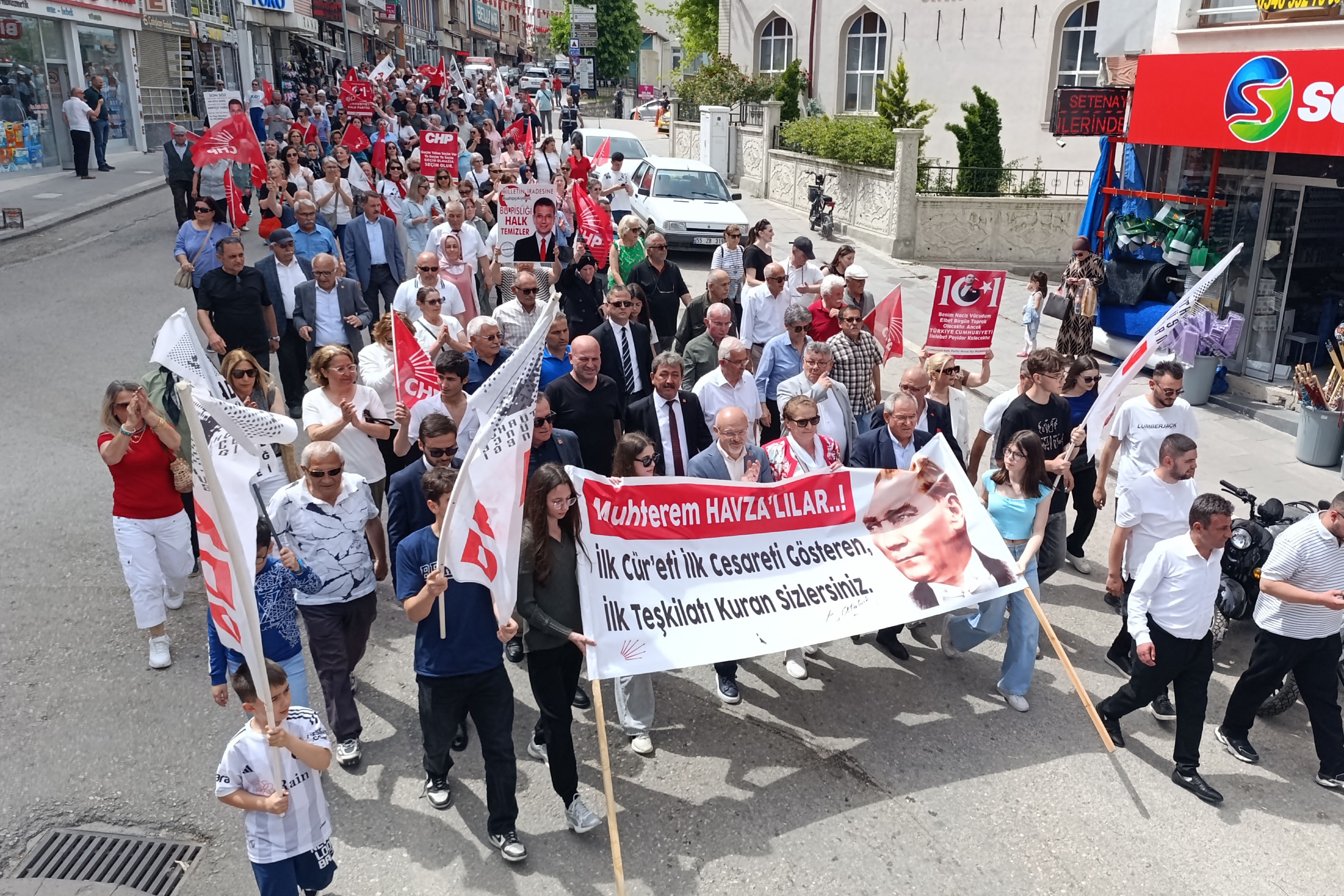 Havza’da Chp Tarafından 25 Mayıs Kutlama Etkinliği Düzenlendi