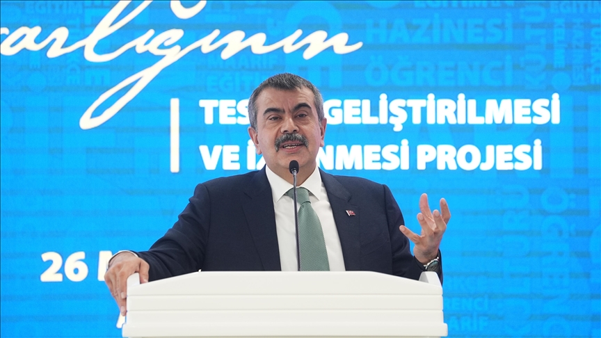 "Başarının Temeli Gelişmiş Ana Dil Becerileri"