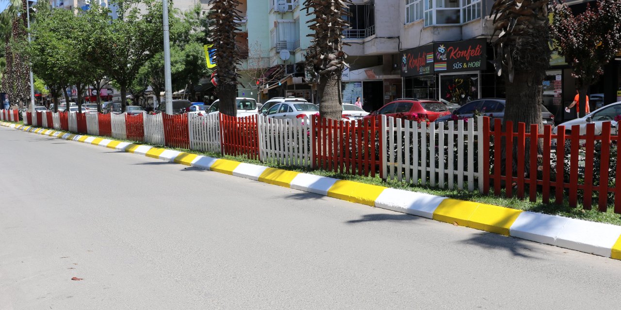 Orta refüj taşları yenileniyor