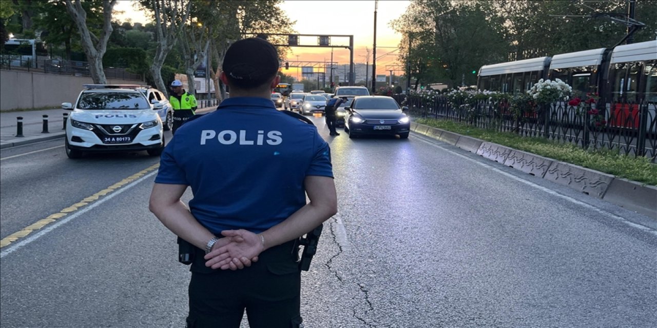 Huzur uygulamasında 873 kişi gözaltına alındı