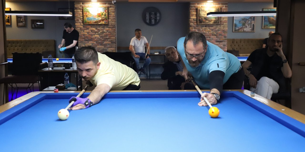 Samsun'da 3 Bant Bilardo Turnuvası sona erdi