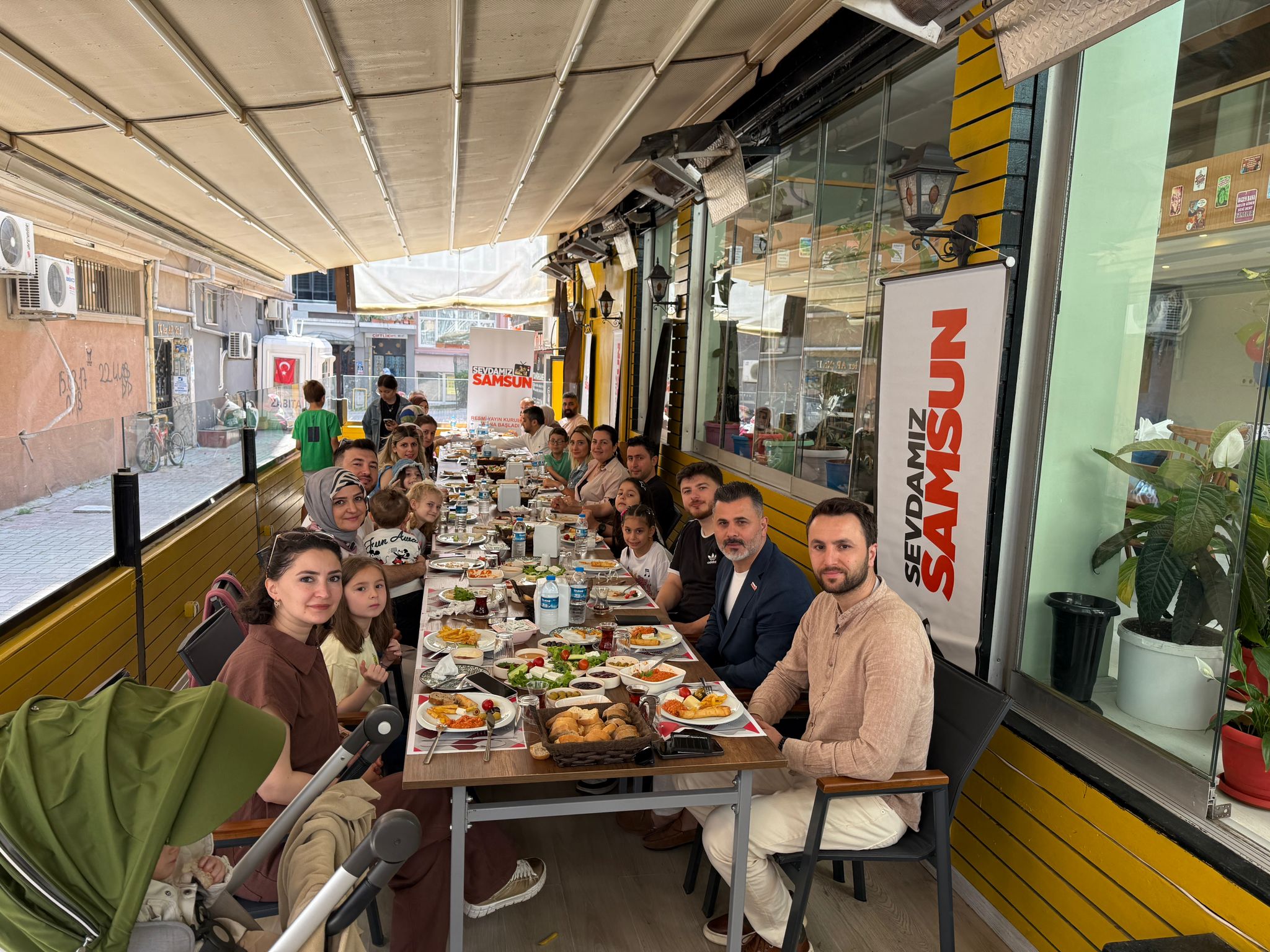 Kadınlar ve Gençlik Meclisi Kahvaltıda Buluştu