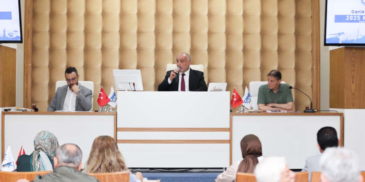 Canik'ten bir ilk daha: Ailelere 5 bin TL destek