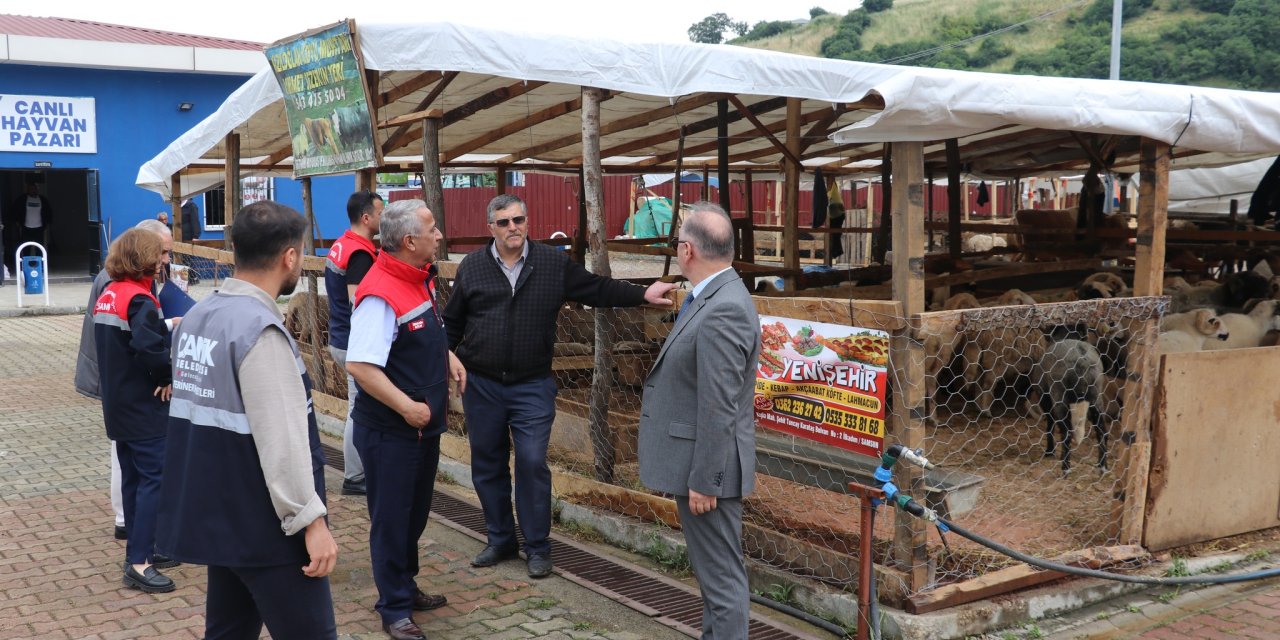 Küpesiz hayvan satışına izin yok