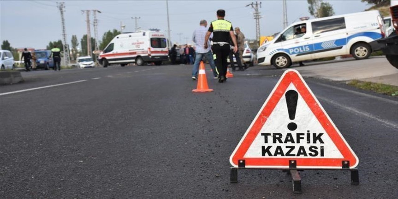Trafik kazalarında 10 kişi hayatını kaybetti